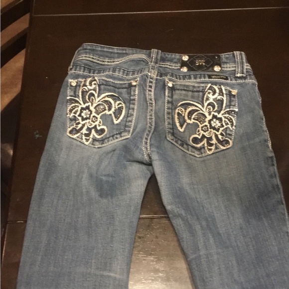 I’m not totally sure how much these cost originally but they’re miss me? Cute!!! - Picture 4 of 6